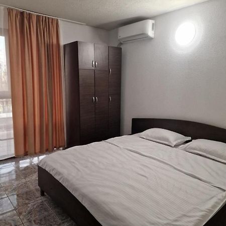 Pensiunea Rubin Hotel เอโฟริเอนอร์ด ภายนอก รูปภาพ